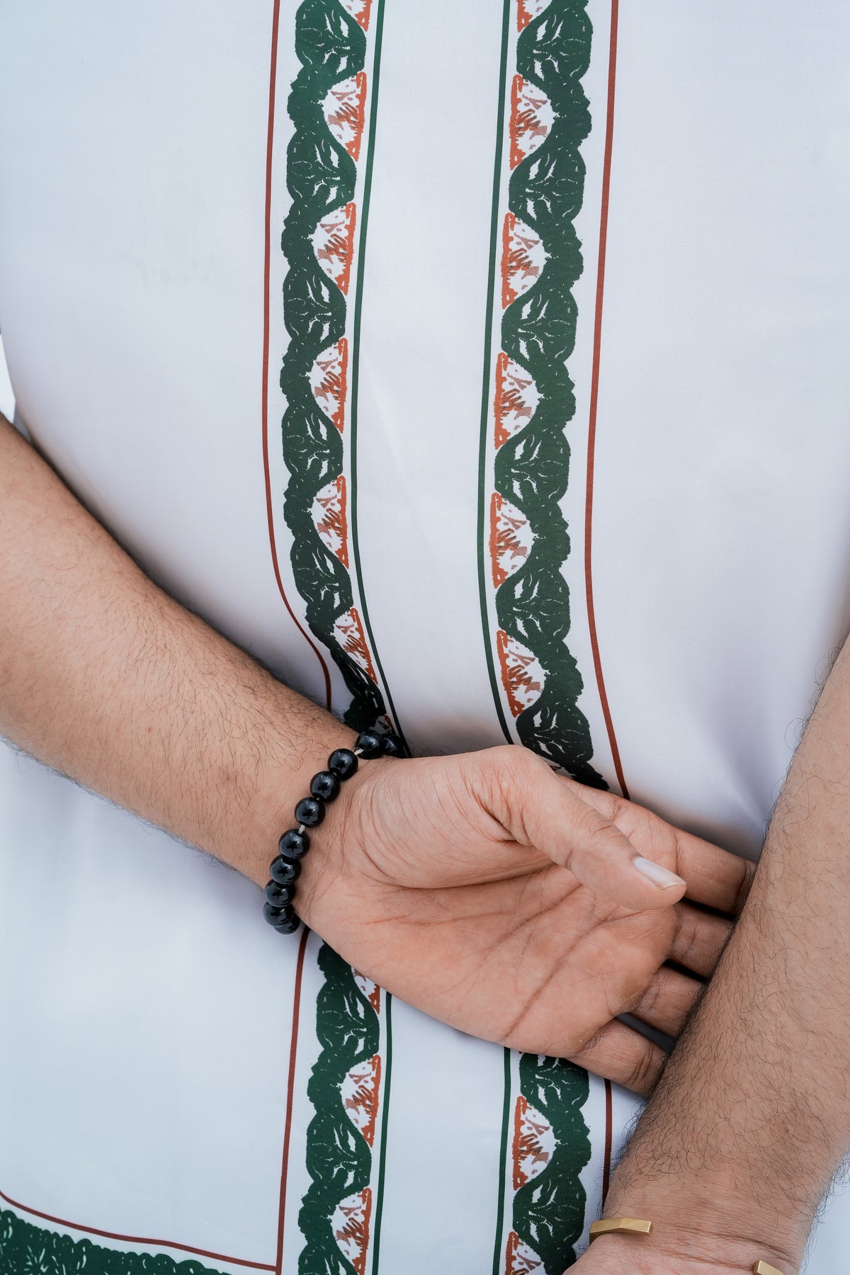Meadow Border Print Shirt - placket print detail