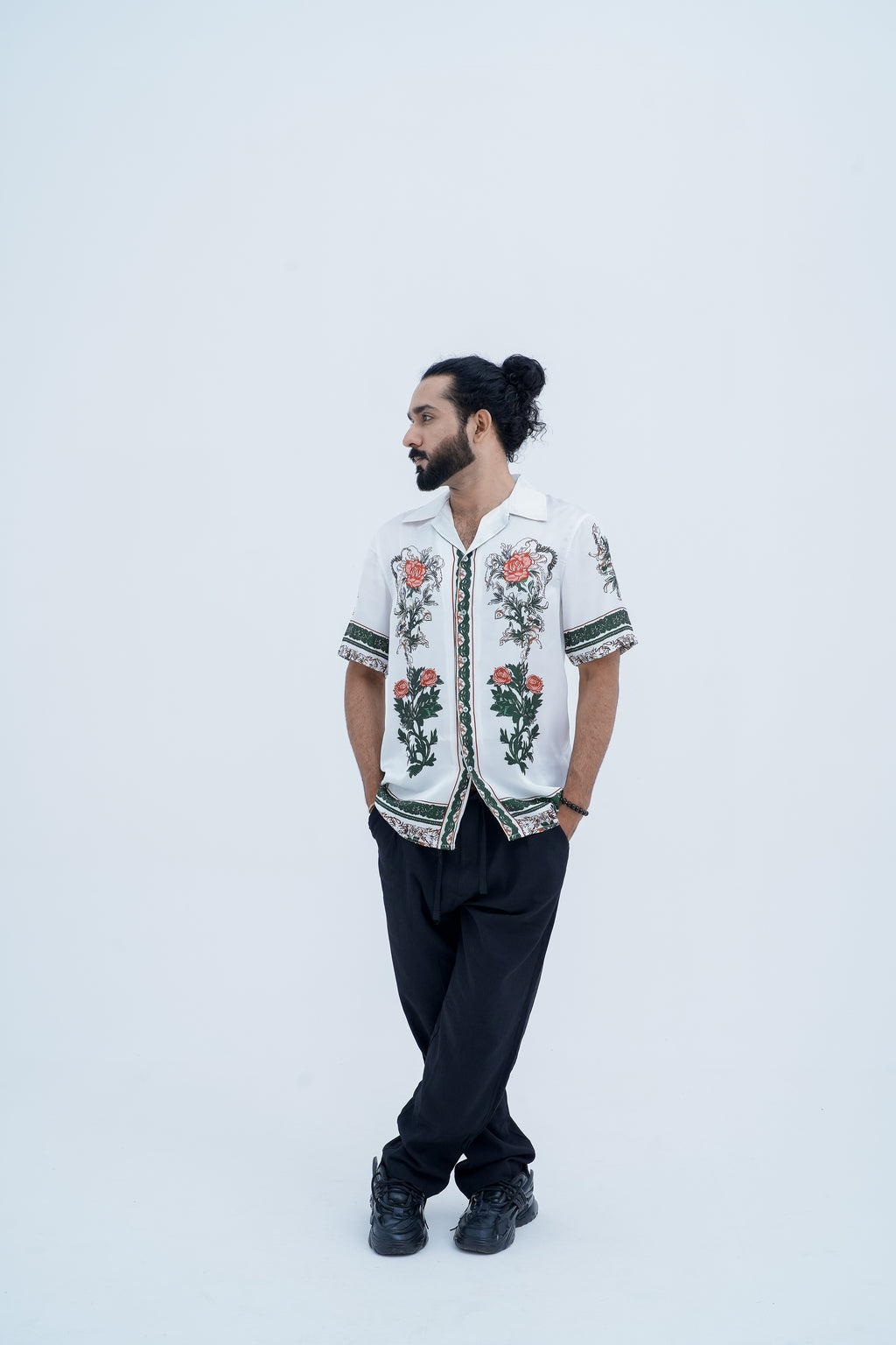 Meadow Border Print Shirt - full body side