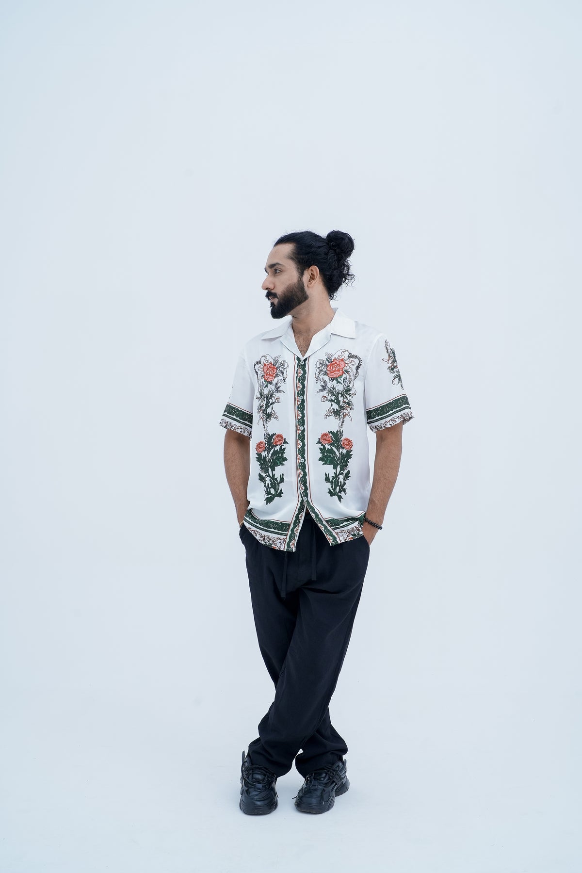 Meadow Border Print Shirt - full body side